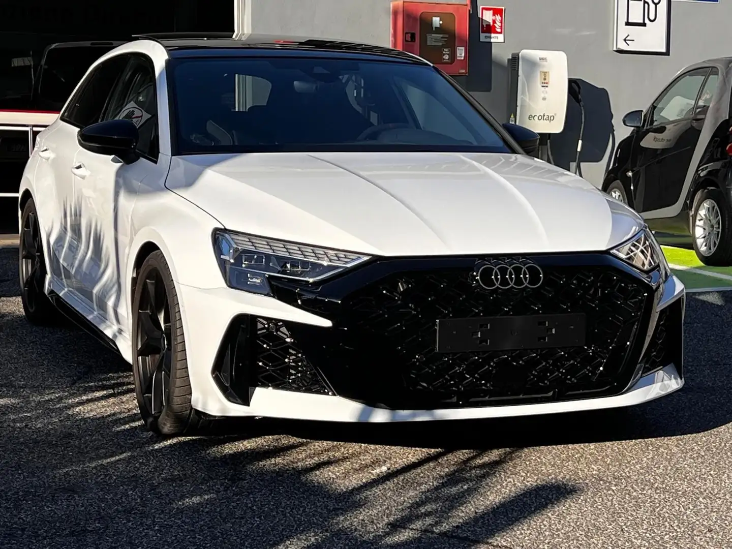 Audi RS3 Sportback 2.5 tfsi quattro s-tronic - 2