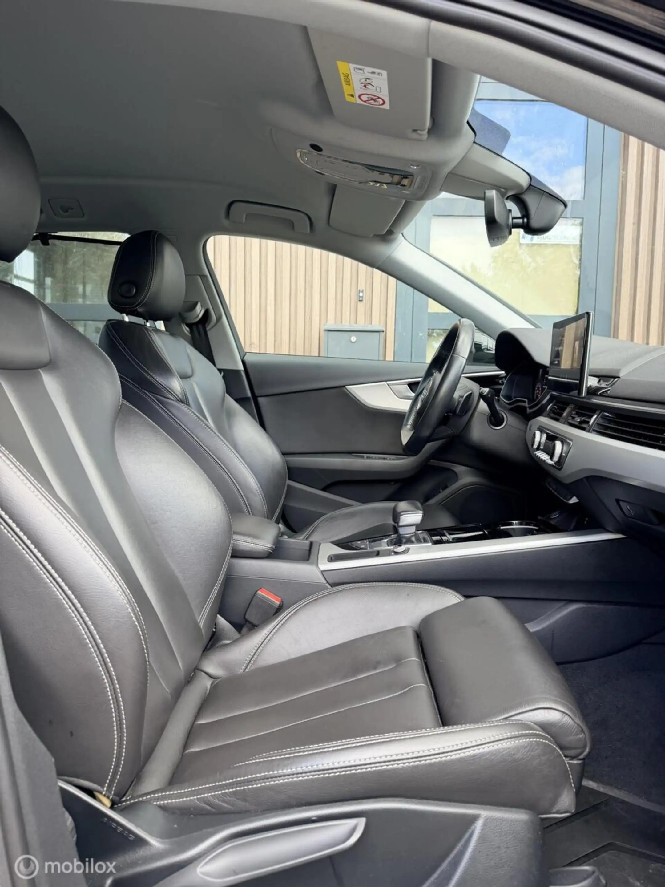 Audi A4 Avant 35 TFSI Launch S EDITION NAP/LEER/GARANTIE — photo 15