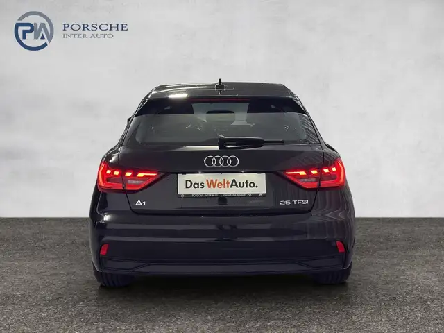 Audi A1 view 5