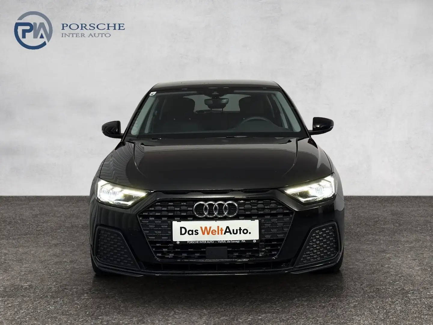 Audi A1 25 TFSI intense Schwarz - 2