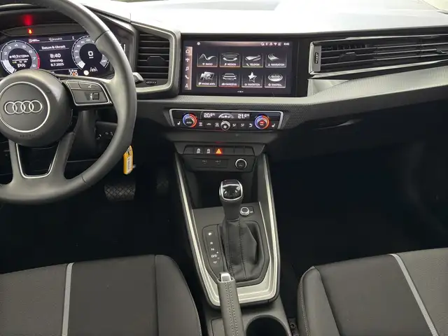 Audi A1 view 10