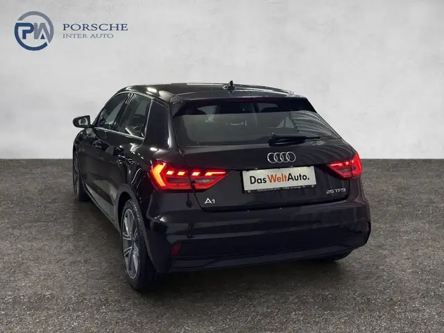 Audi A1 view 4