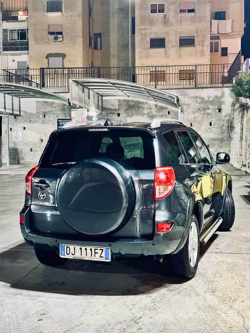 Toyota RAV 4 RAV4 2.2 d-4d Luxury 177cv Nero - 2