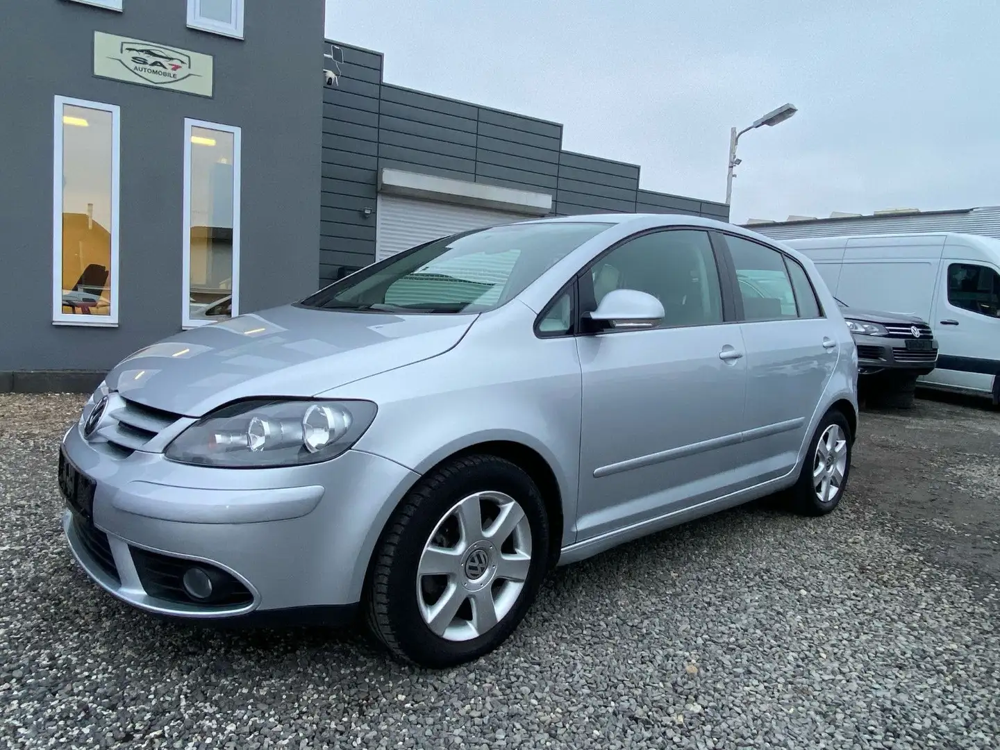 Volkswagen Golf Plus V*1Hand*Automatik*TüvNeu*Klimautomatik Silber - 2