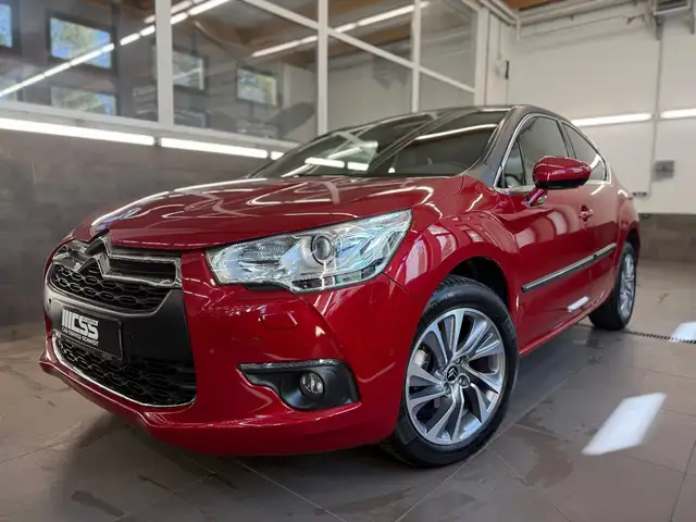 Citroen DS4 SoChic AUTOM. LEDER NAVI MASSAGE XENON SHZ