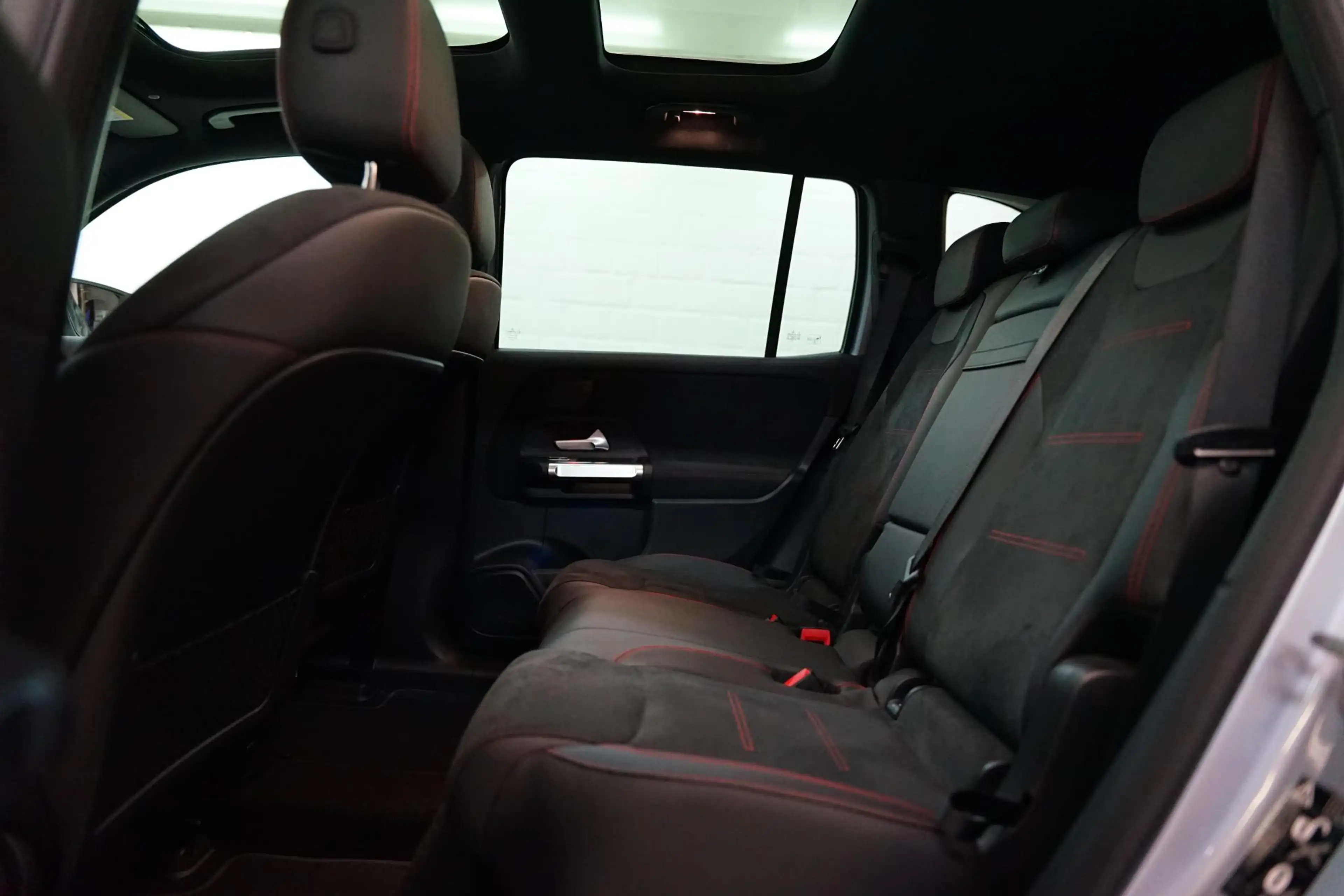 Mercedes-Benz EQB 250 EQB 250+ Star Edition — photo 8