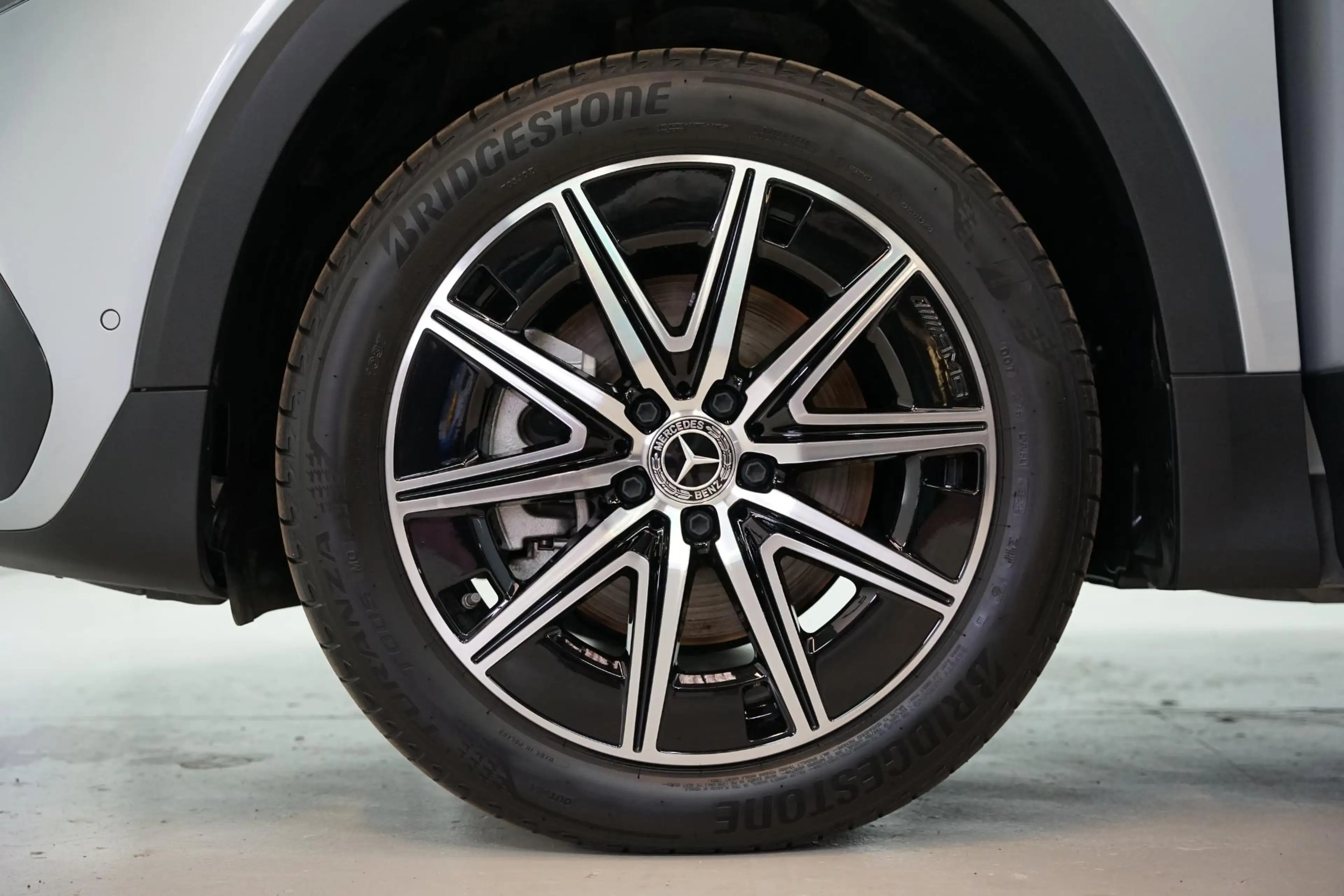 Mercedes-Benz EQB 250 EQB 250+ Star Edition — photo 12