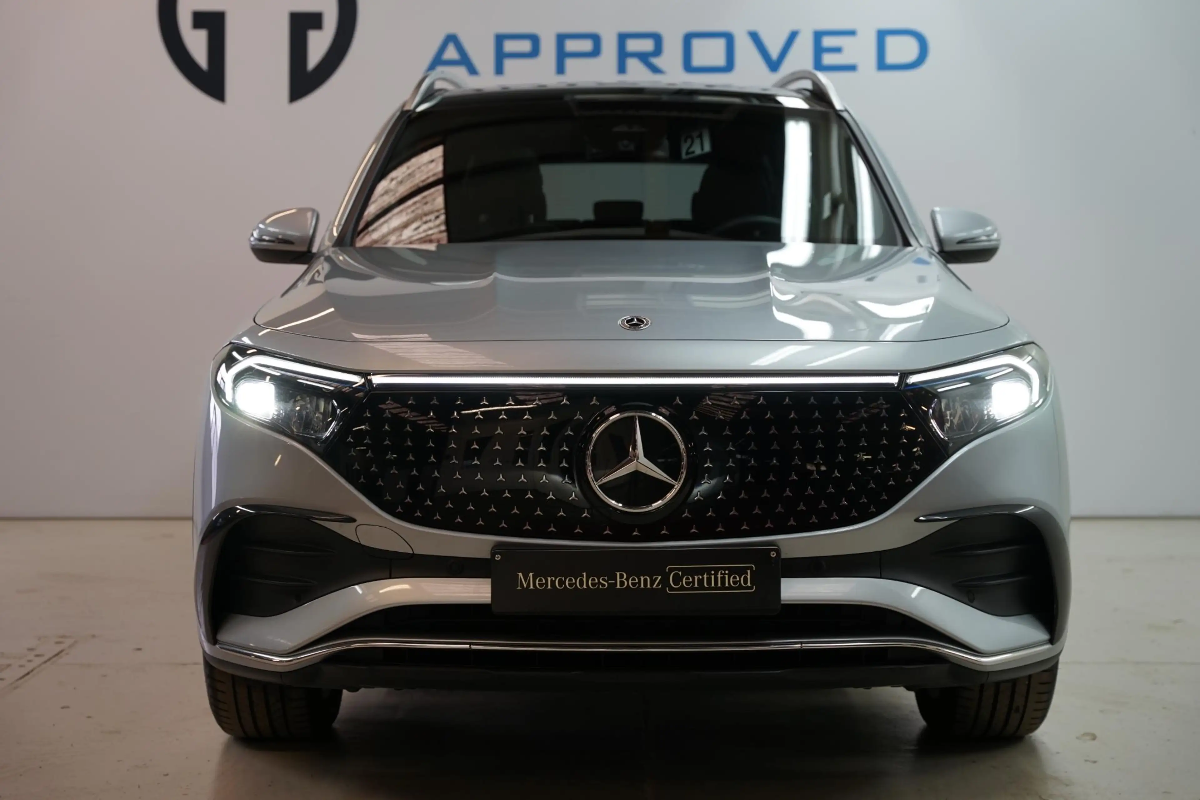 Mercedes-Benz EQB 250 EQB 250+ Star Edition — photo 3