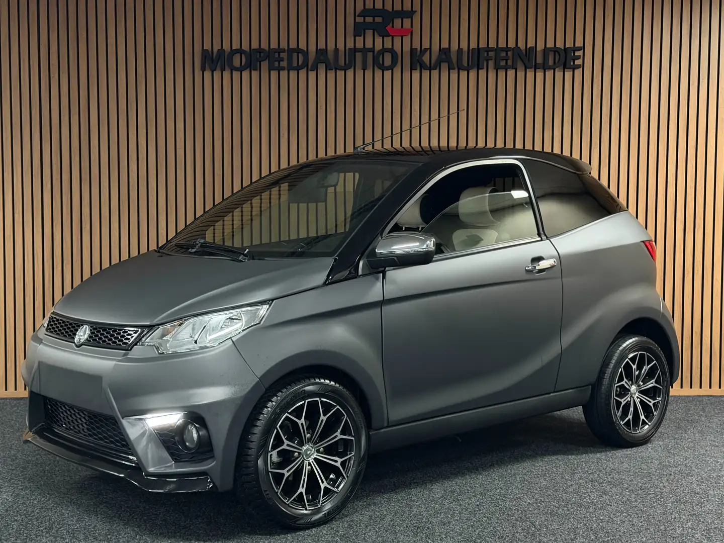 Aixam Coupe Sport Matt Grau | 8 PS | Rückfkahrkamera | - 1