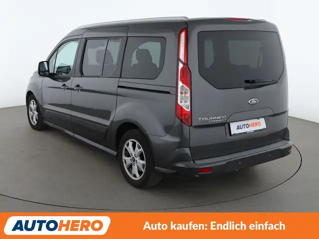 Ford Grand Tourneo Connect view 4