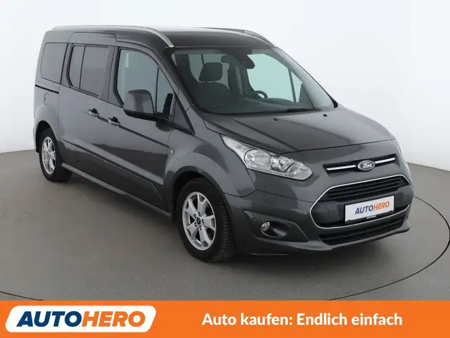 Ford Grand Tourneo Connect view 8