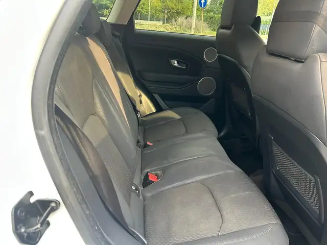 Land Rover Range Rover Evoque view 8