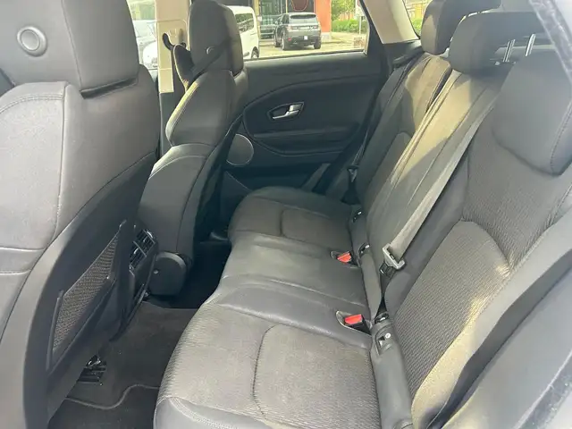 Land Rover Range Rover Evoque view 7