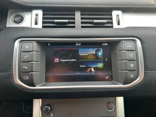 Land Rover Range Rover Evoque view 11