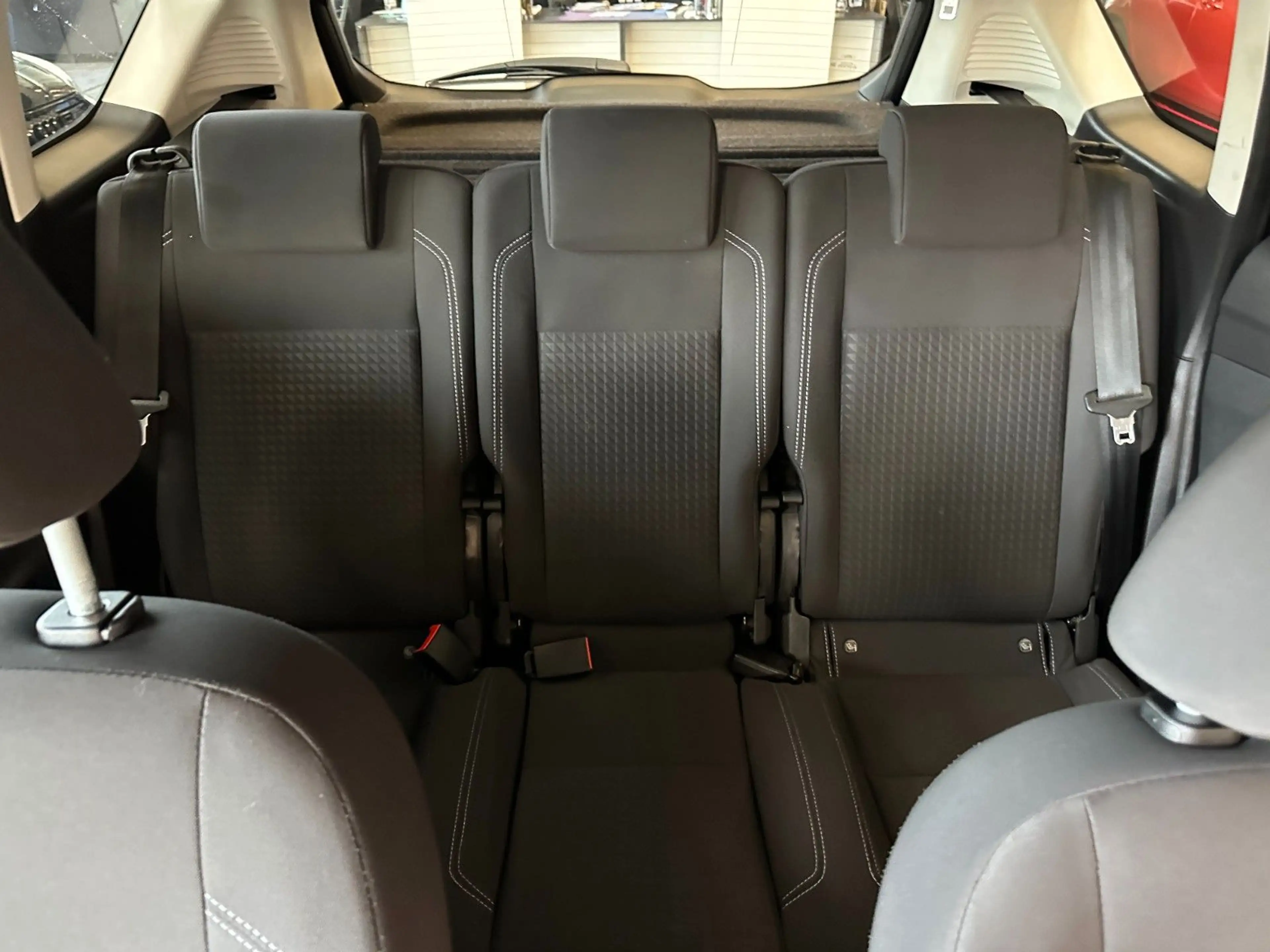 Ford C-Max *KEYLESS*SitzHZ*TEMPO*NAVI*PDC*TÜV:9/27* — photo 12