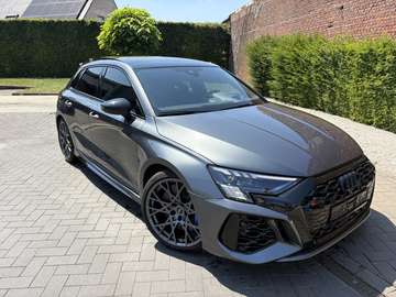 2.5 TFSI PERFORMANCE 1 OF 300