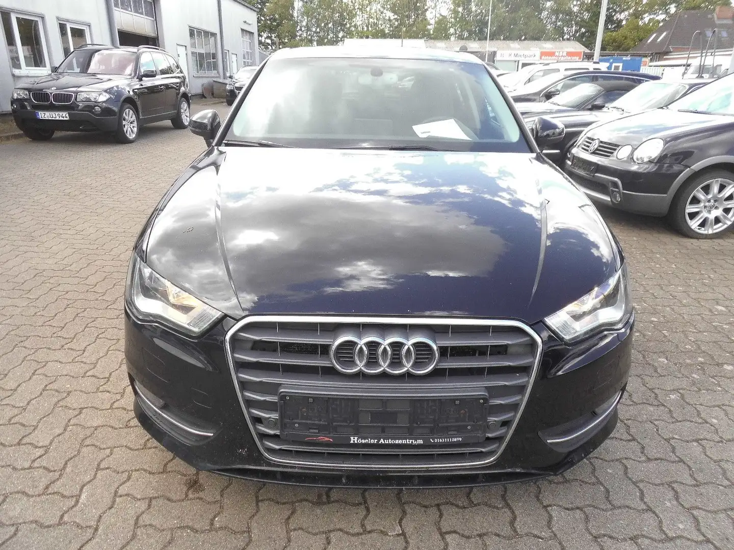 Audi A3 2.0TDI Sportback ambition S-Tronic Zwart - 1