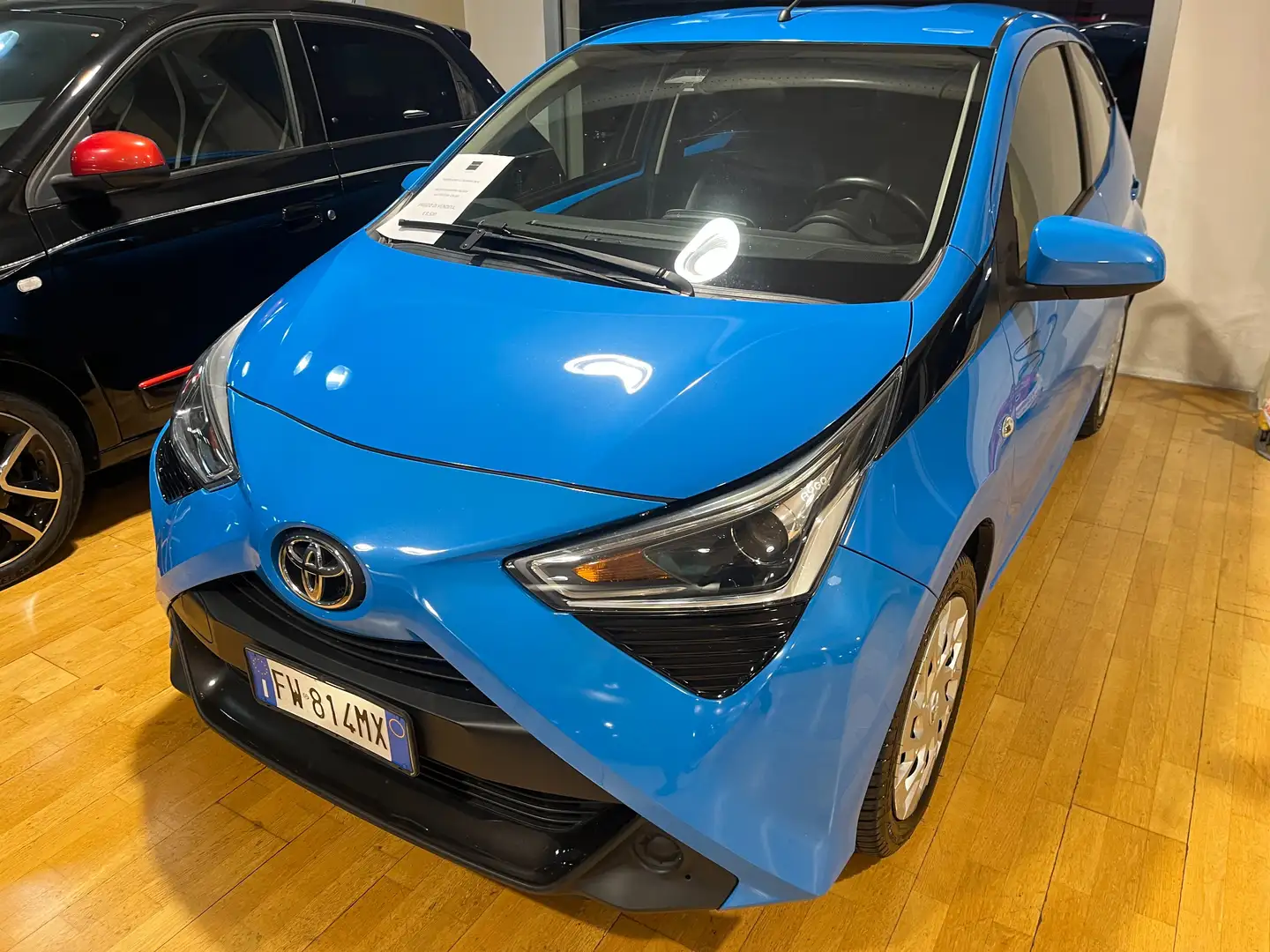 Toyota Aygo Aygo II 5p 1.0 72cv Bleu - 1