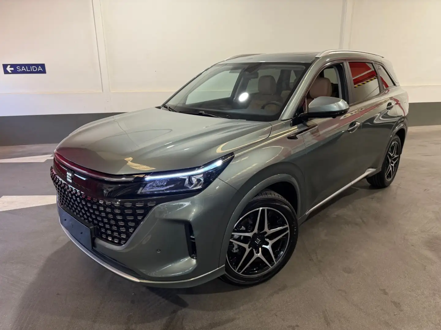 DFSK E5 1.5 130Kw Vert - 1