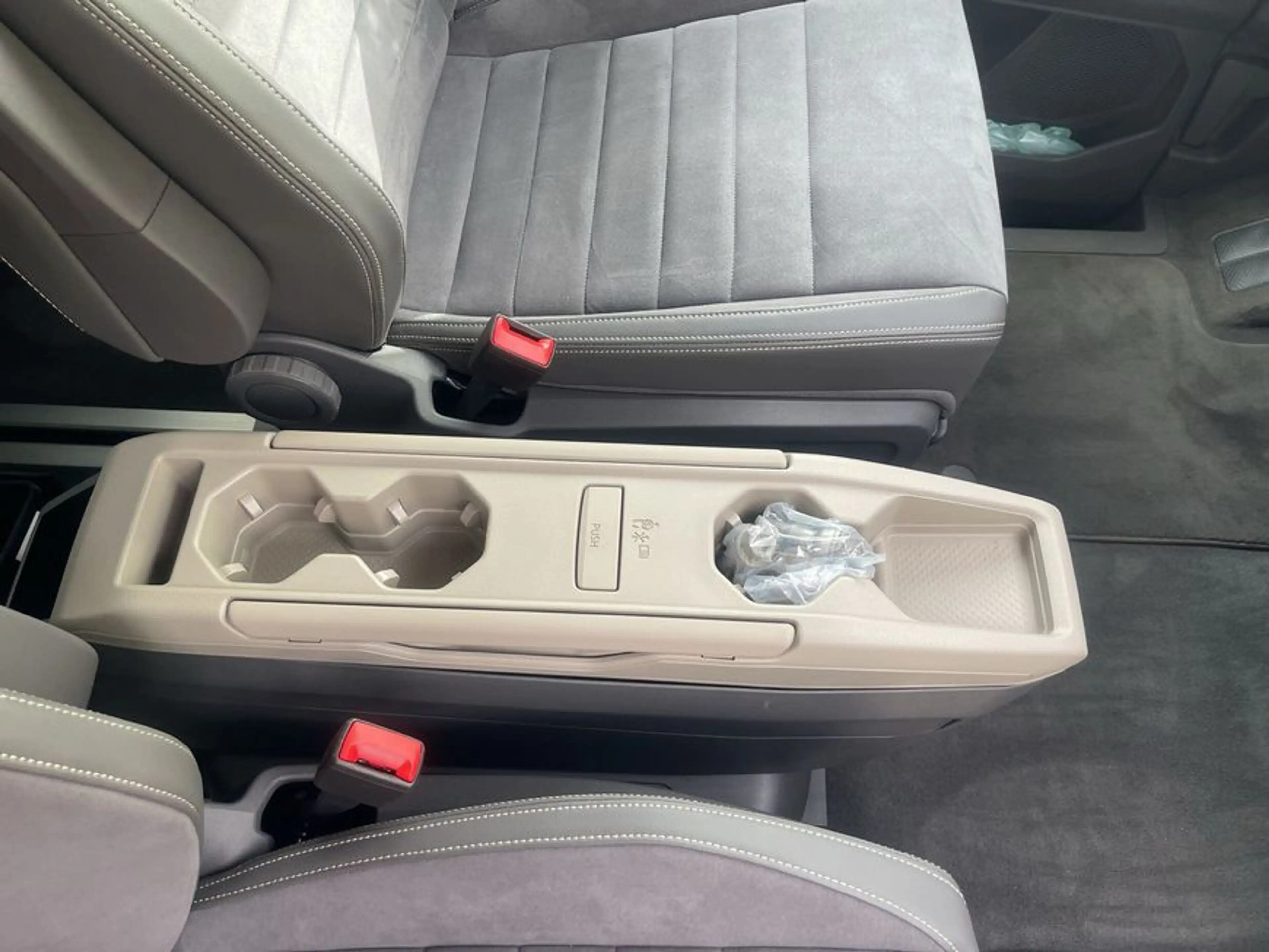 Volkswagen LT Multivan Life 2.0 TDI DSG LÜ AHK IQ.Light Standh, — photo 13