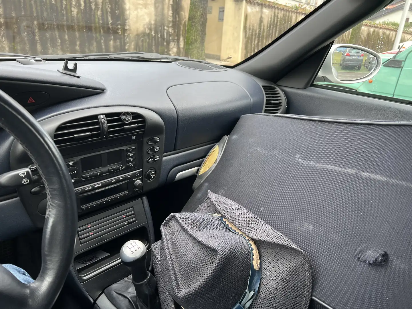 Porsche Boxster 2.7 228cv - 1