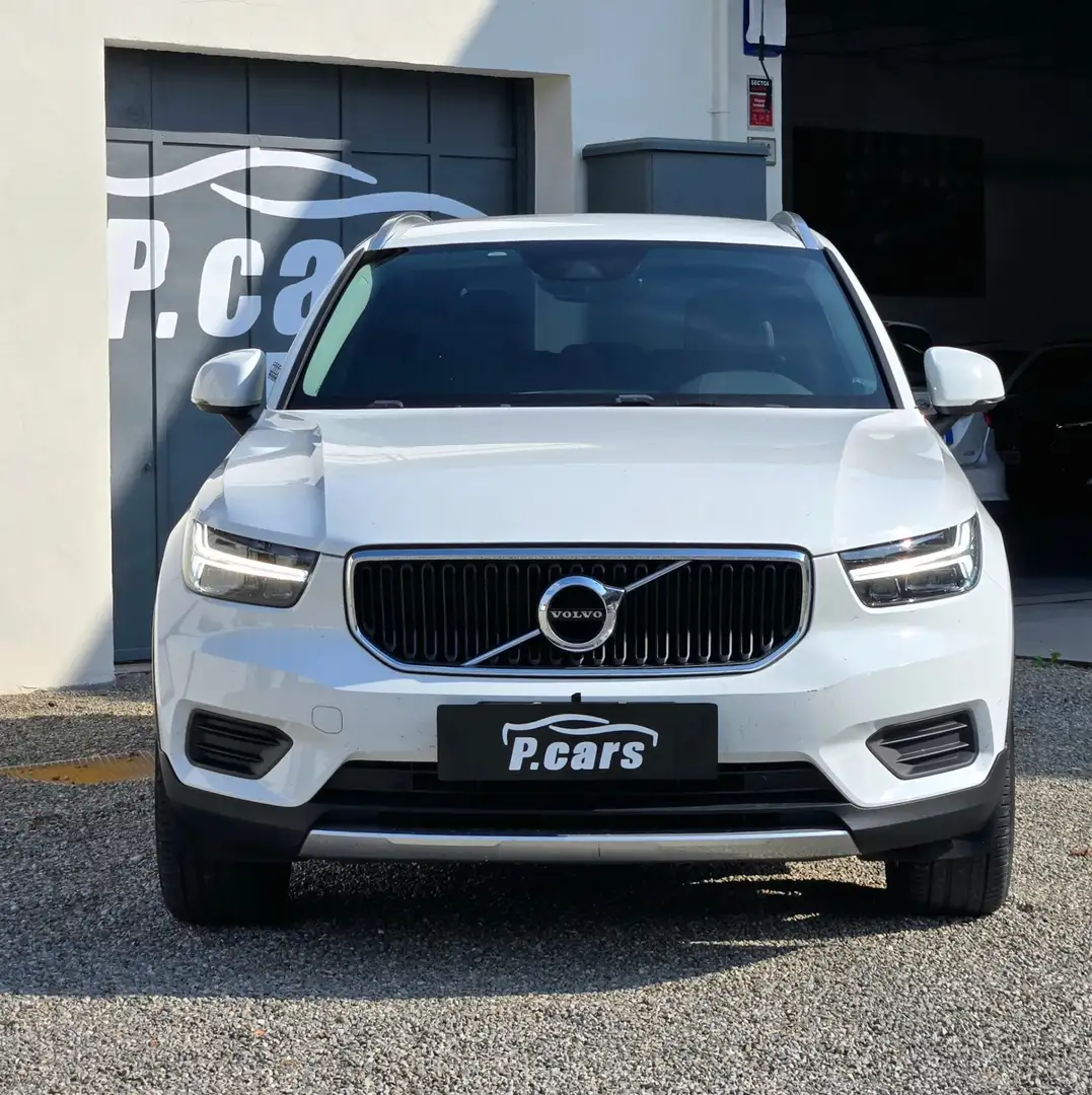 Volvo XC40 XC40 D3 Geartronic Business Plus Weiß - 2