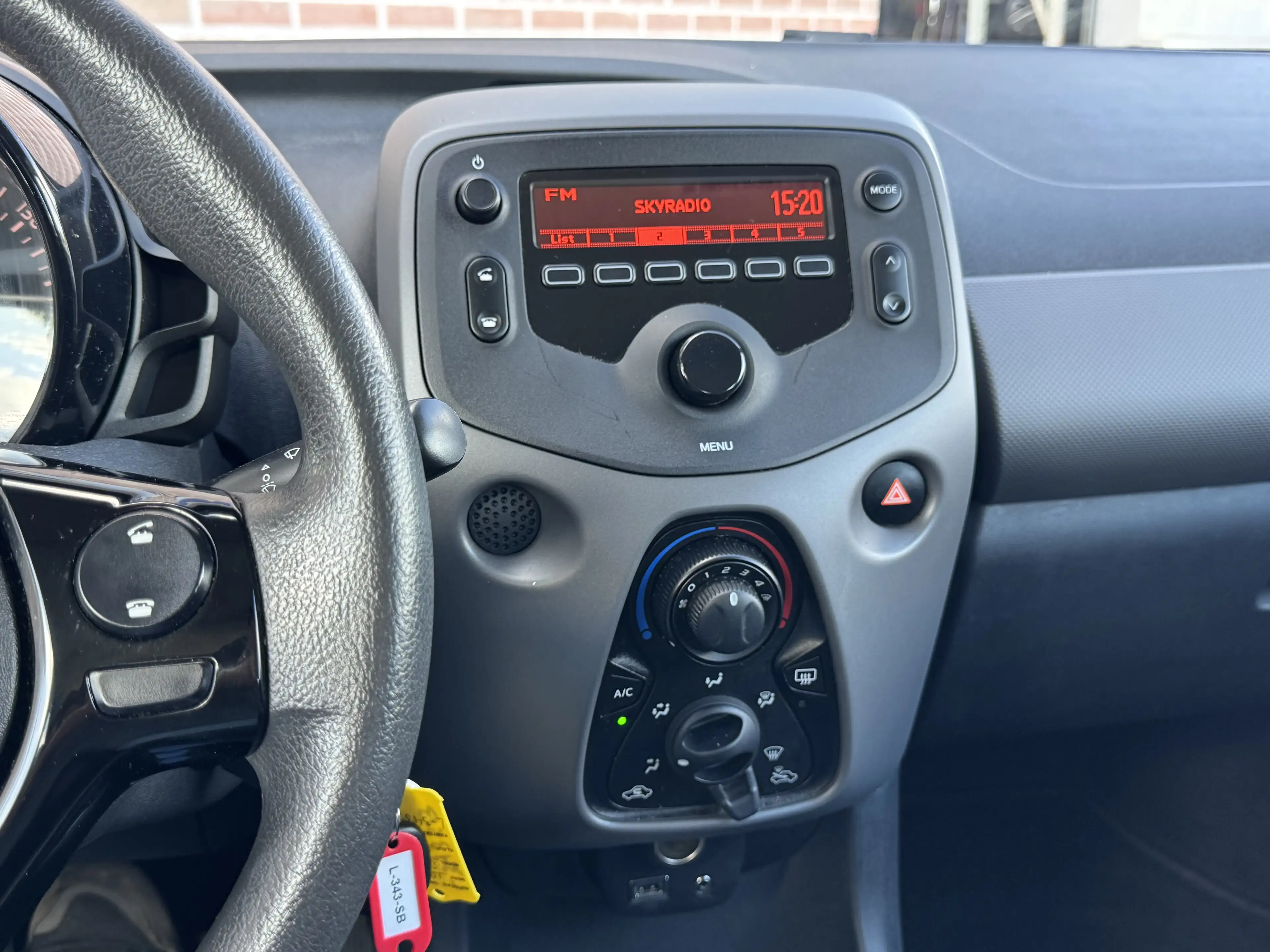 Peugeot 108 1.0 e-VTi | Active 5-Drs | Airco — photo 14