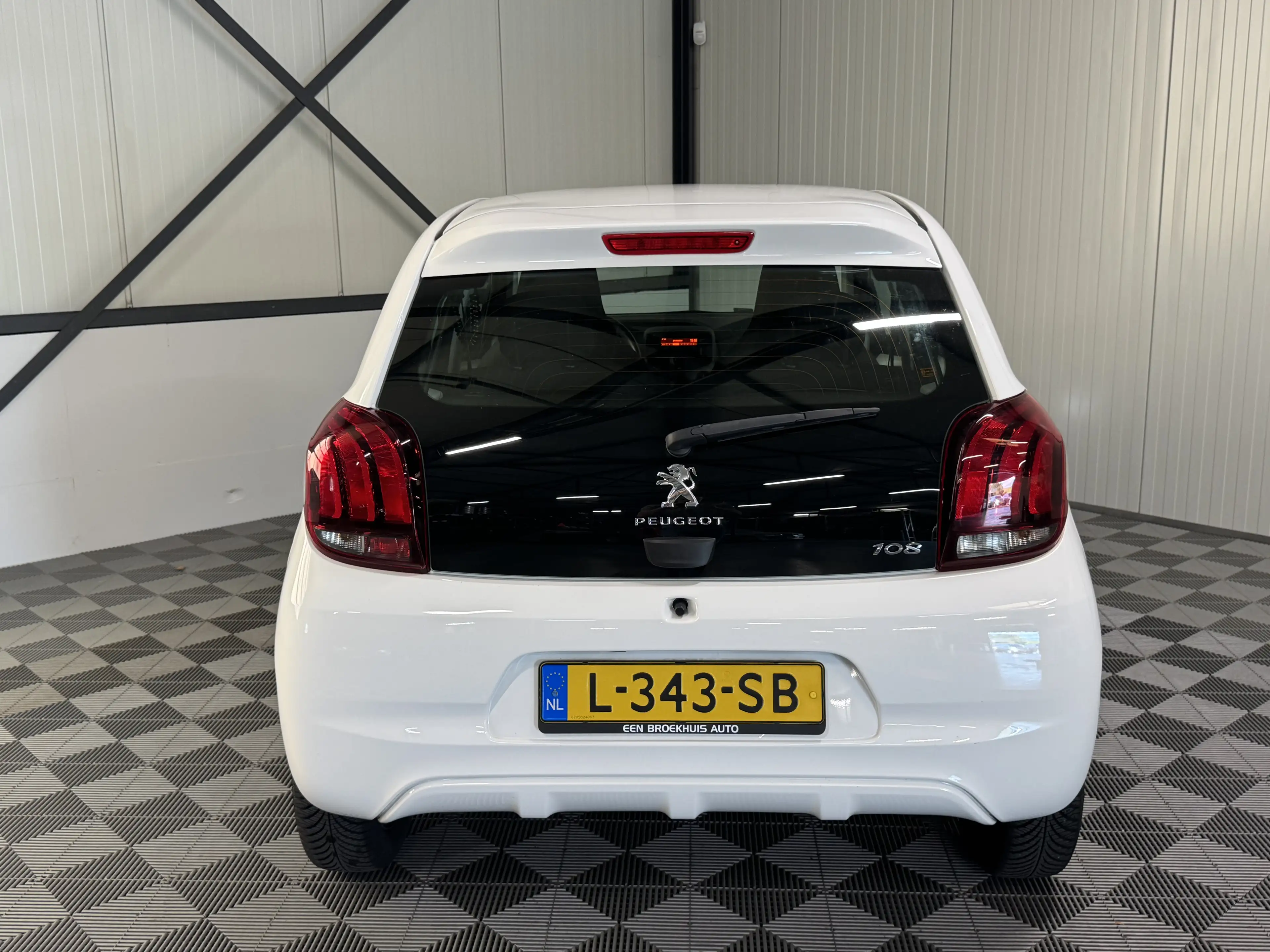 Peugeot 108 1.0 e-VTi | Active 5-Drs | Airco — photo 9