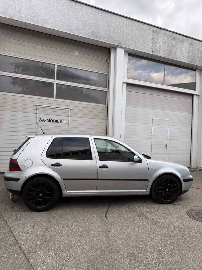 Volkswagen Golf Golf 4 1.9 TDI mit frischem Pickerl - 1