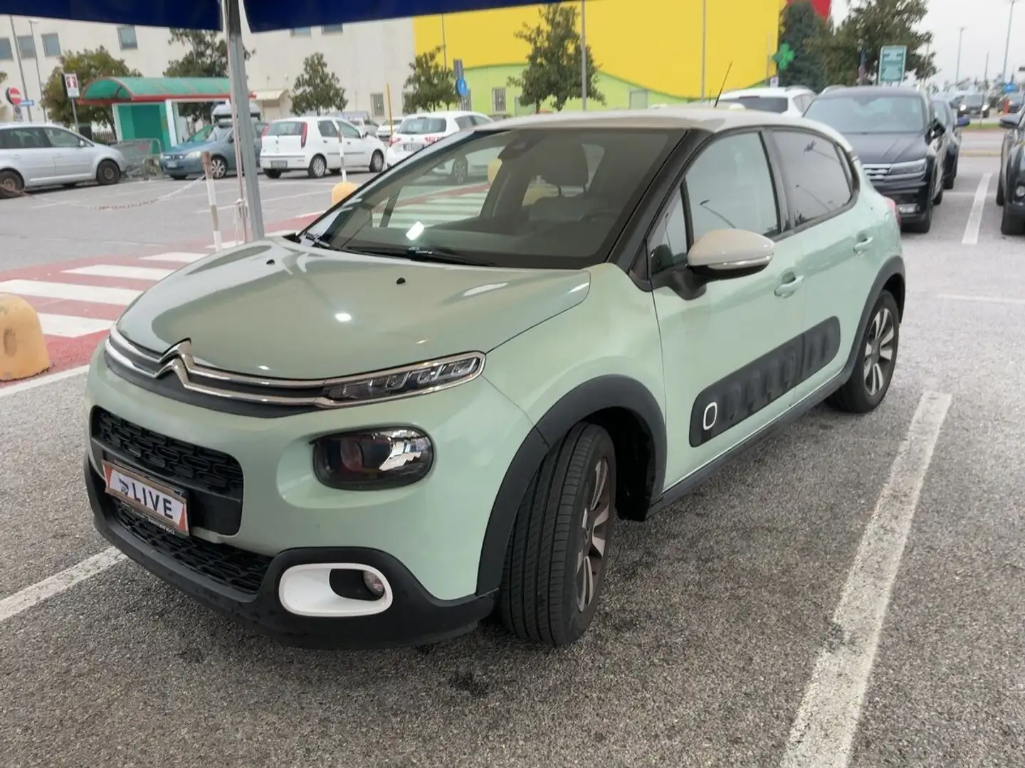 Citroen C3 C3 PureTech 110 S&S Shine Pack Verde - 2