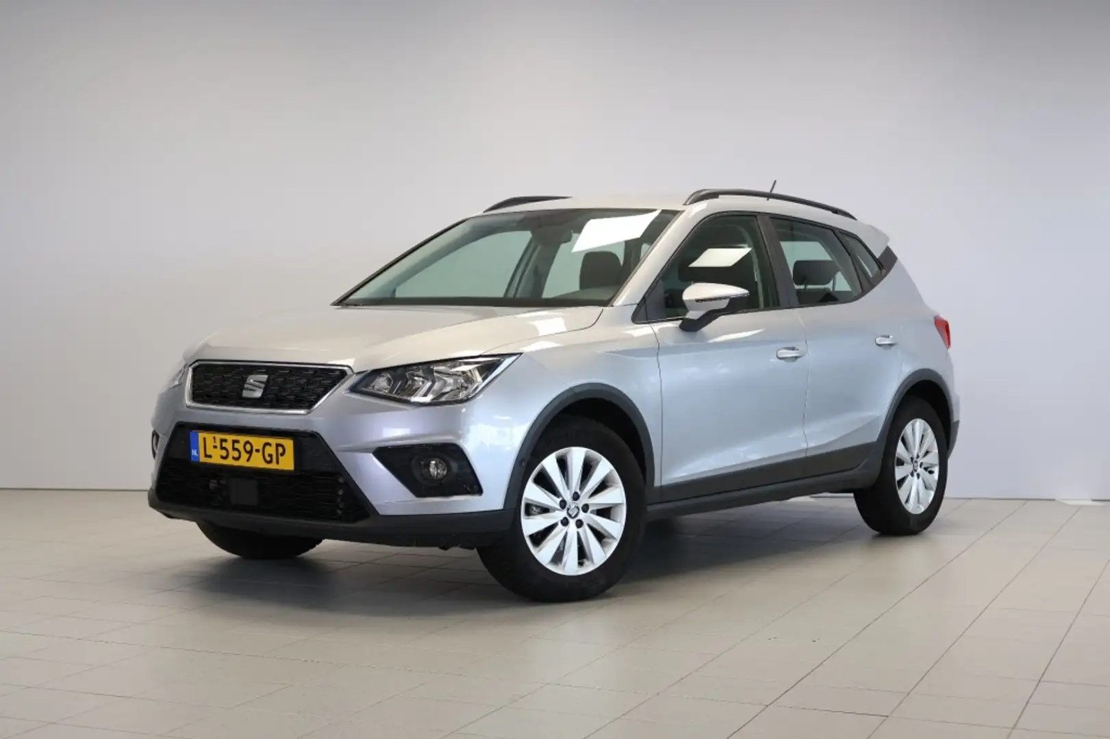 SEAT Arona 1.0 TSI Style - Parkeersensoren voor+achter - Crui Grau - 2