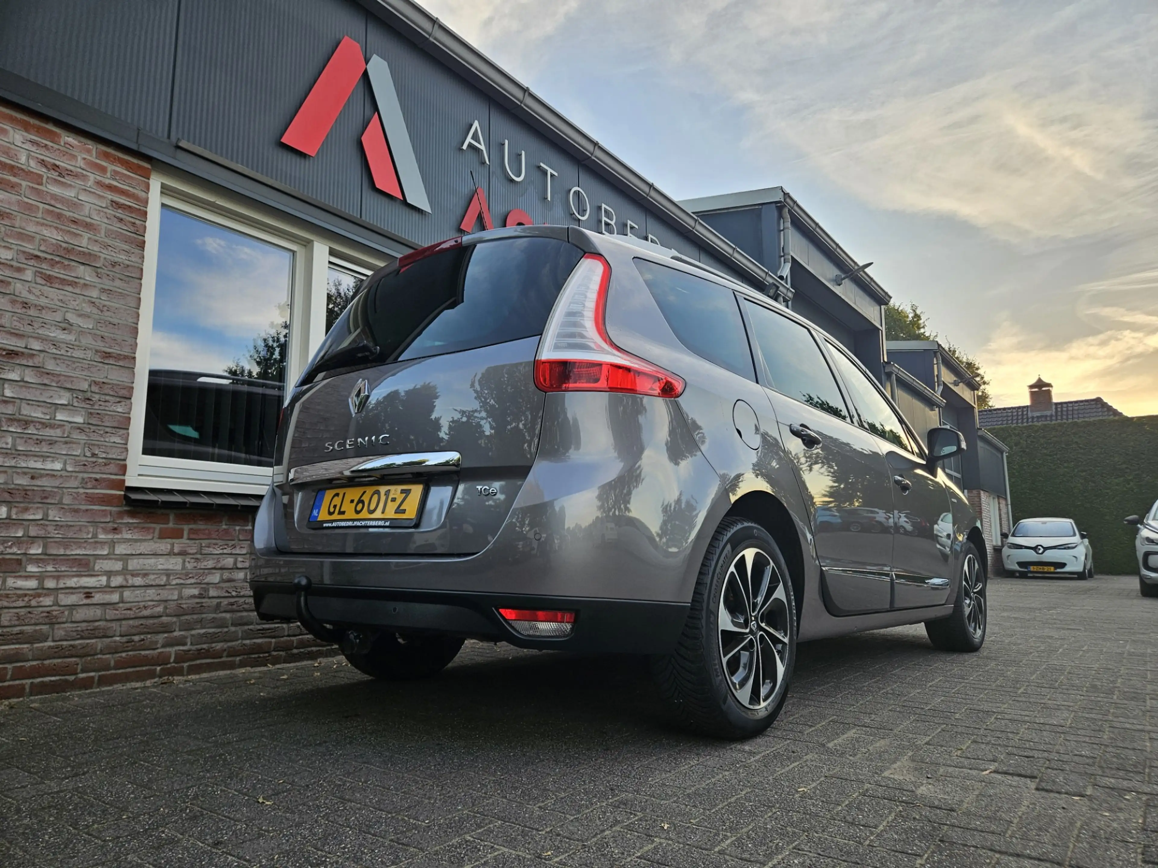 Renault Grand Scenic 1.2 TCe Bose Trekhaak! Camera! NAP! Dealer Onderho — photo 10