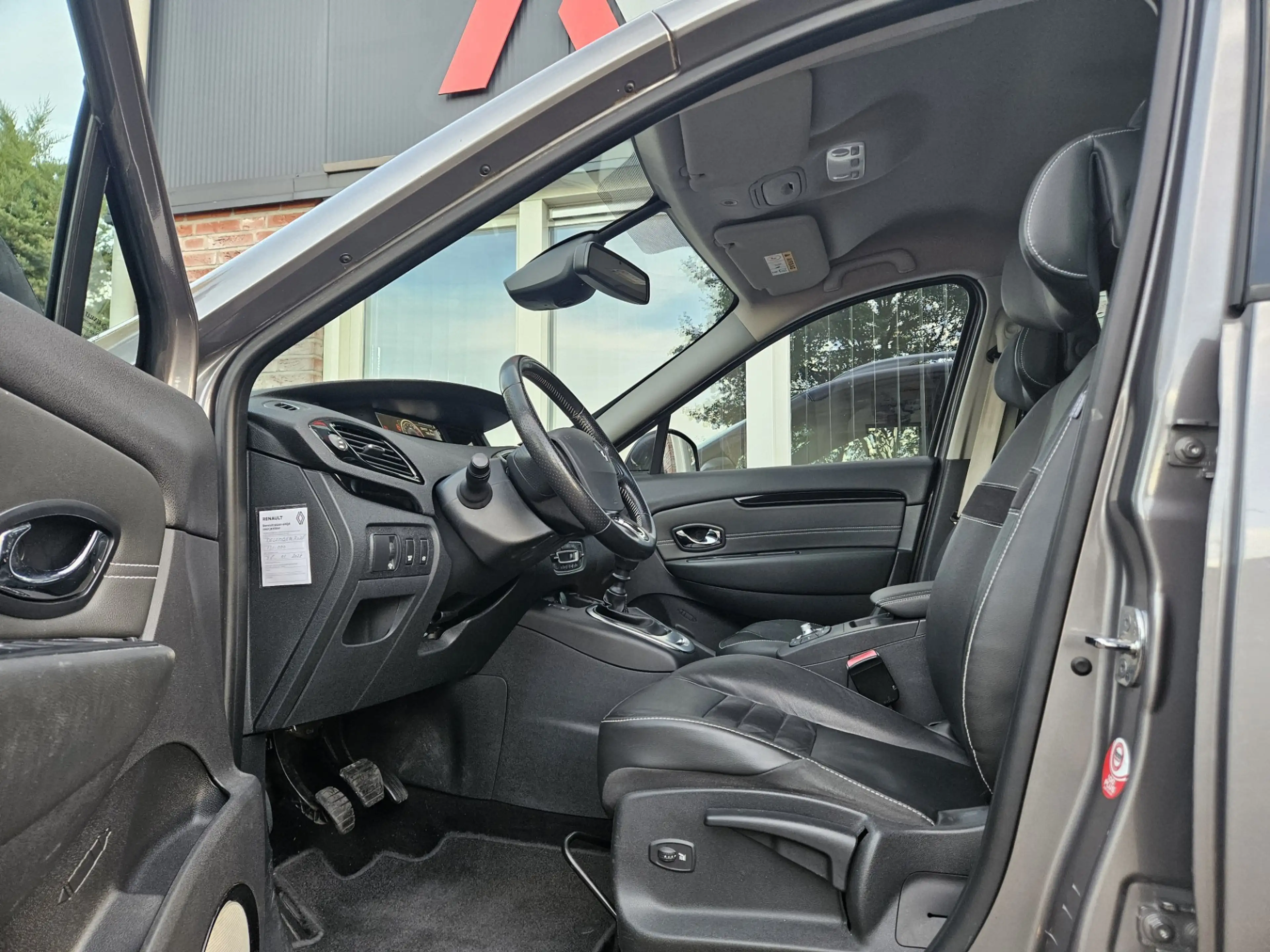 Renault Grand Scenic 1.2 TCe Bose Trekhaak! Camera! NAP! Dealer Onderho — photo 9