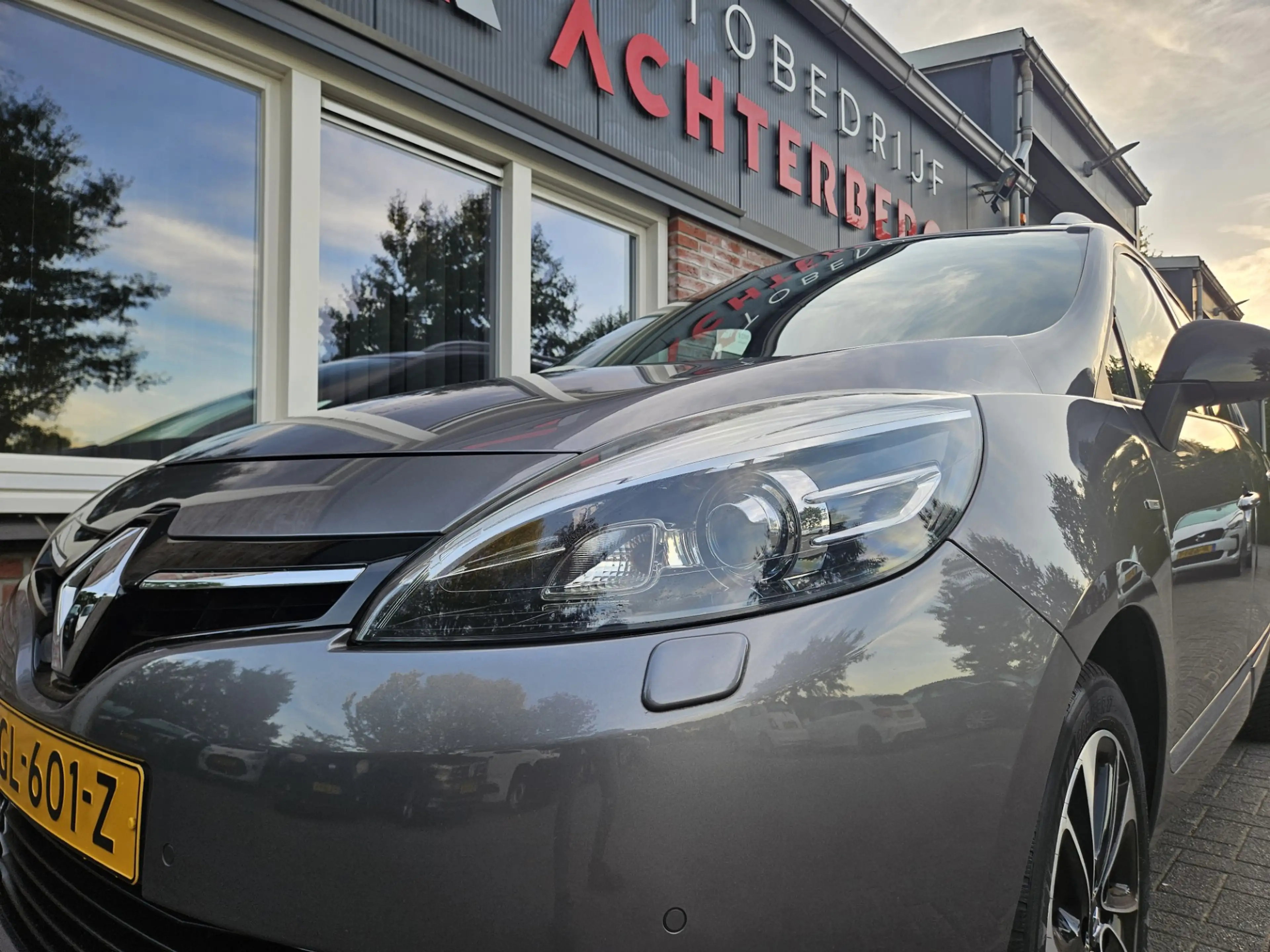 Renault Grand Scenic 1.2 TCe Bose Trekhaak! Camera! NAP! Dealer Onderho — photo 19