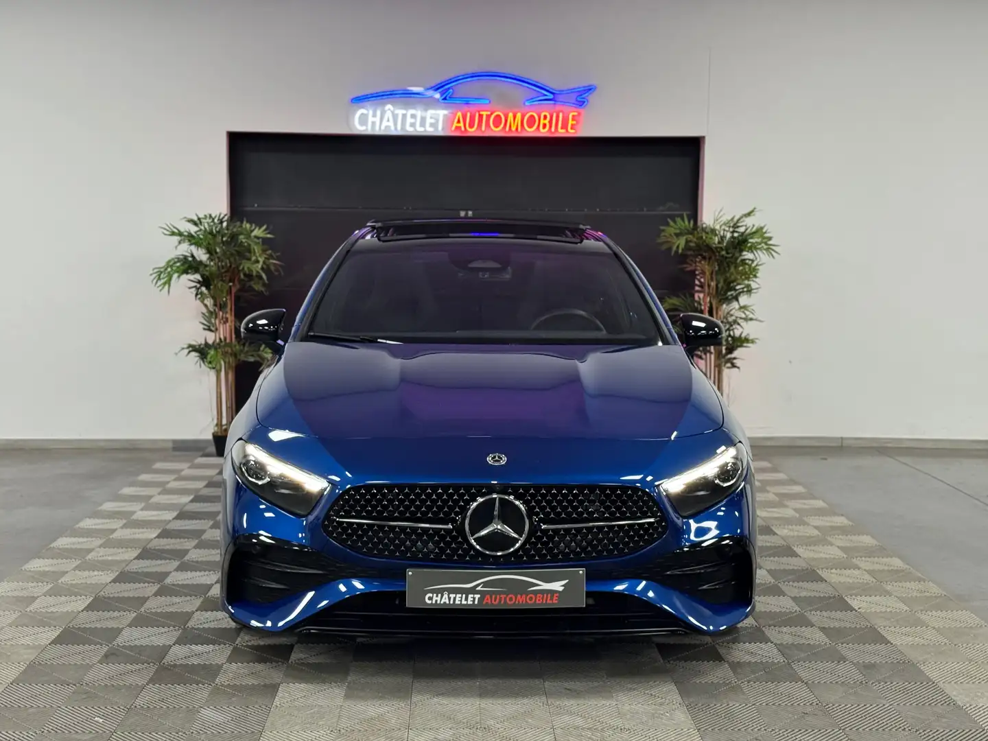 Mercedes-Benz A 180 A 180 AMG Line//Nouvelle Full Options - 2