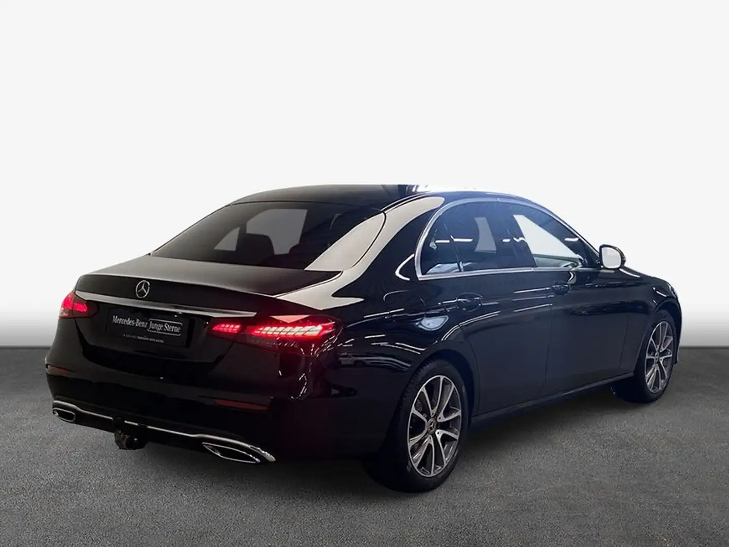 Mercedes-Benz E 200 E-Klasse Schwarz - 2