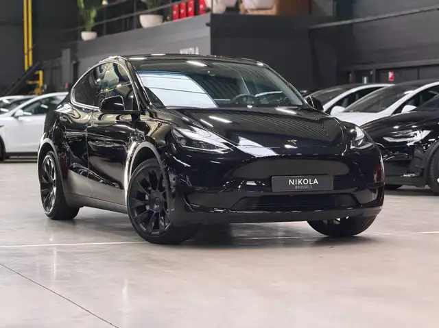 Tesla Model Y RWD - HIGHWAY AUTOPILOT - TOW HOOK
