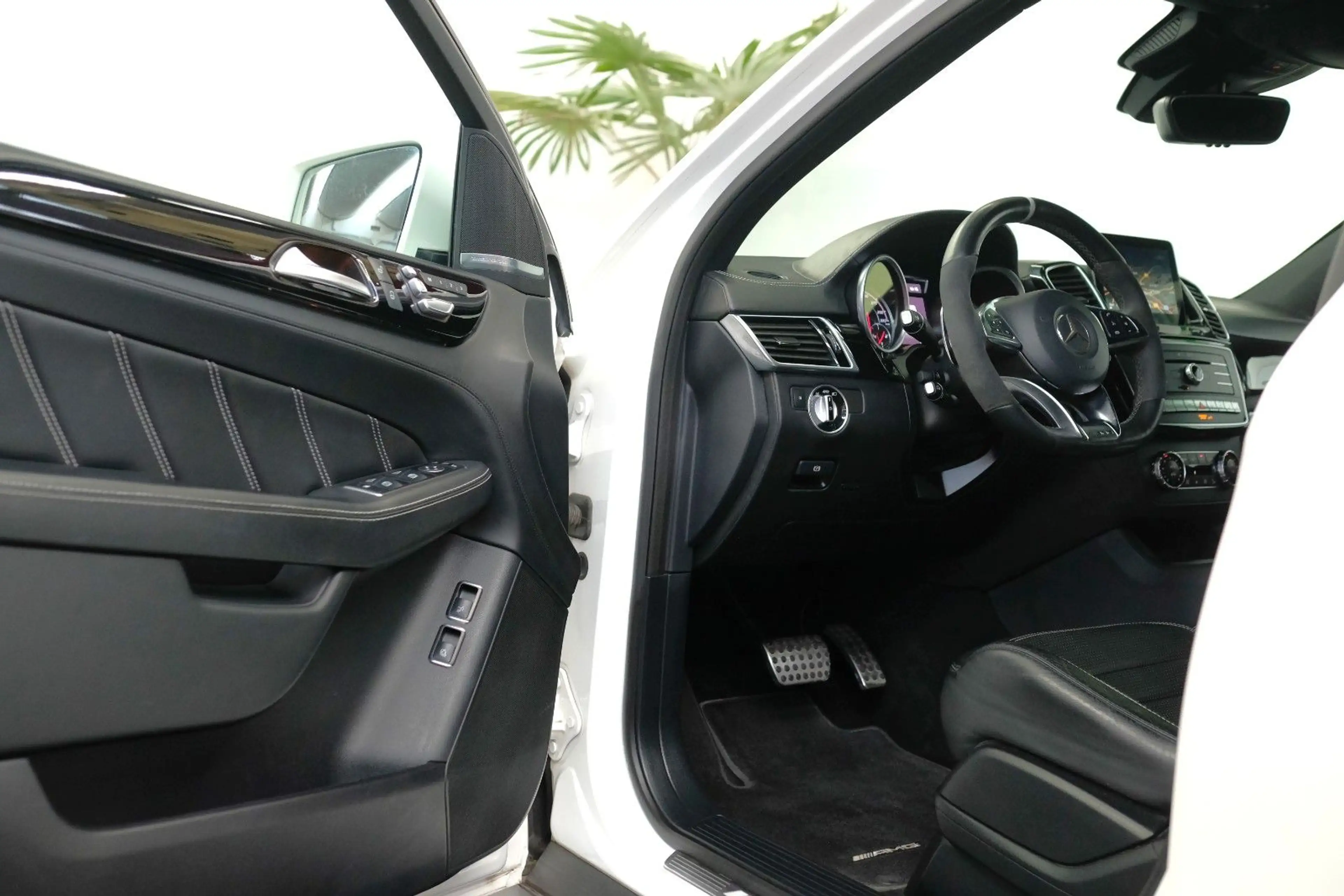 Mercedes-Benz GLE 63 AMG GLE Coupe 63S AMG 4Matic/DRIVERS PACKAGE/H&K/AHK — photo 12