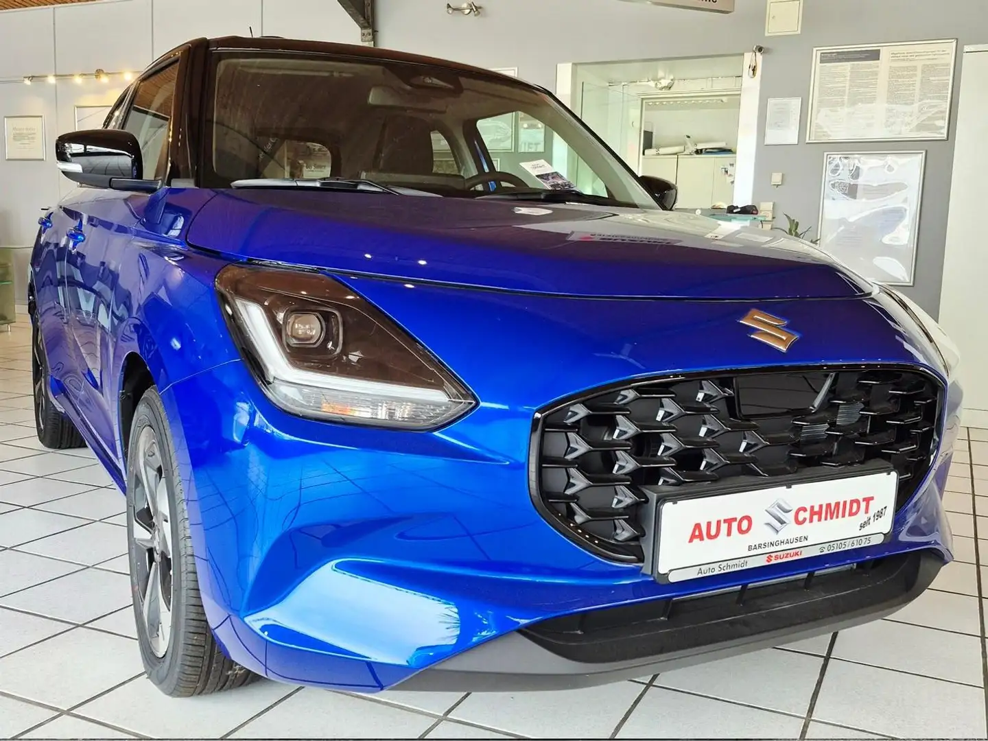 Suzuki Swift 1.2 Hybrid MT Comfort+ Blau - 1