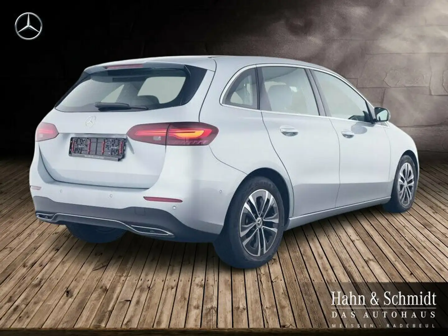 Mercedes-Benz B 180 B 180 Progressive/Navi/LED/RüKa/EasyP/Keyless Silber - 2