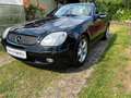 Mercedes-Benz SLK 320 SLK 320  ERST 20674 KM LEDER-XENON crna - thumbnail 1