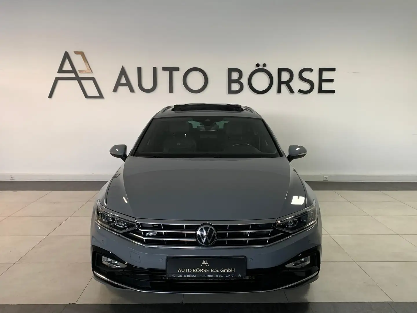 Volkswagen Passat Var.TDI DSG R LINE*PANO*ACC*MATRIX*CAM* Gris - 2