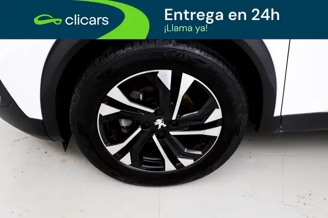 Peugeot 2008 view 11