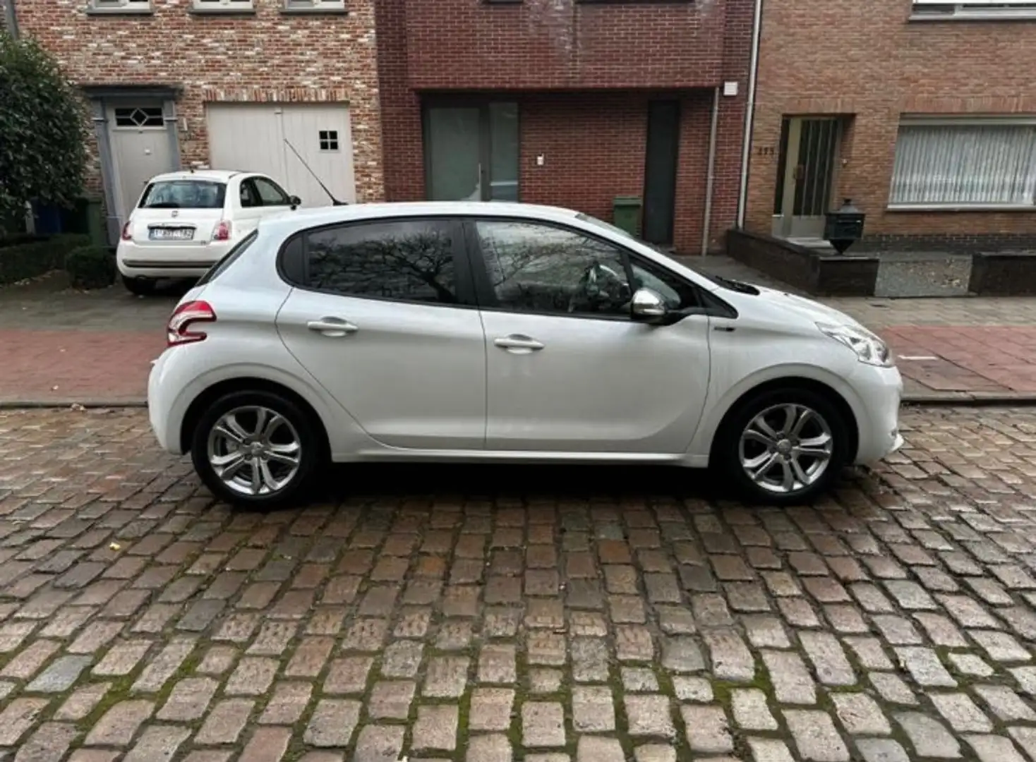 Peugeot 208 208 PureTech 82 Style Wit - 1