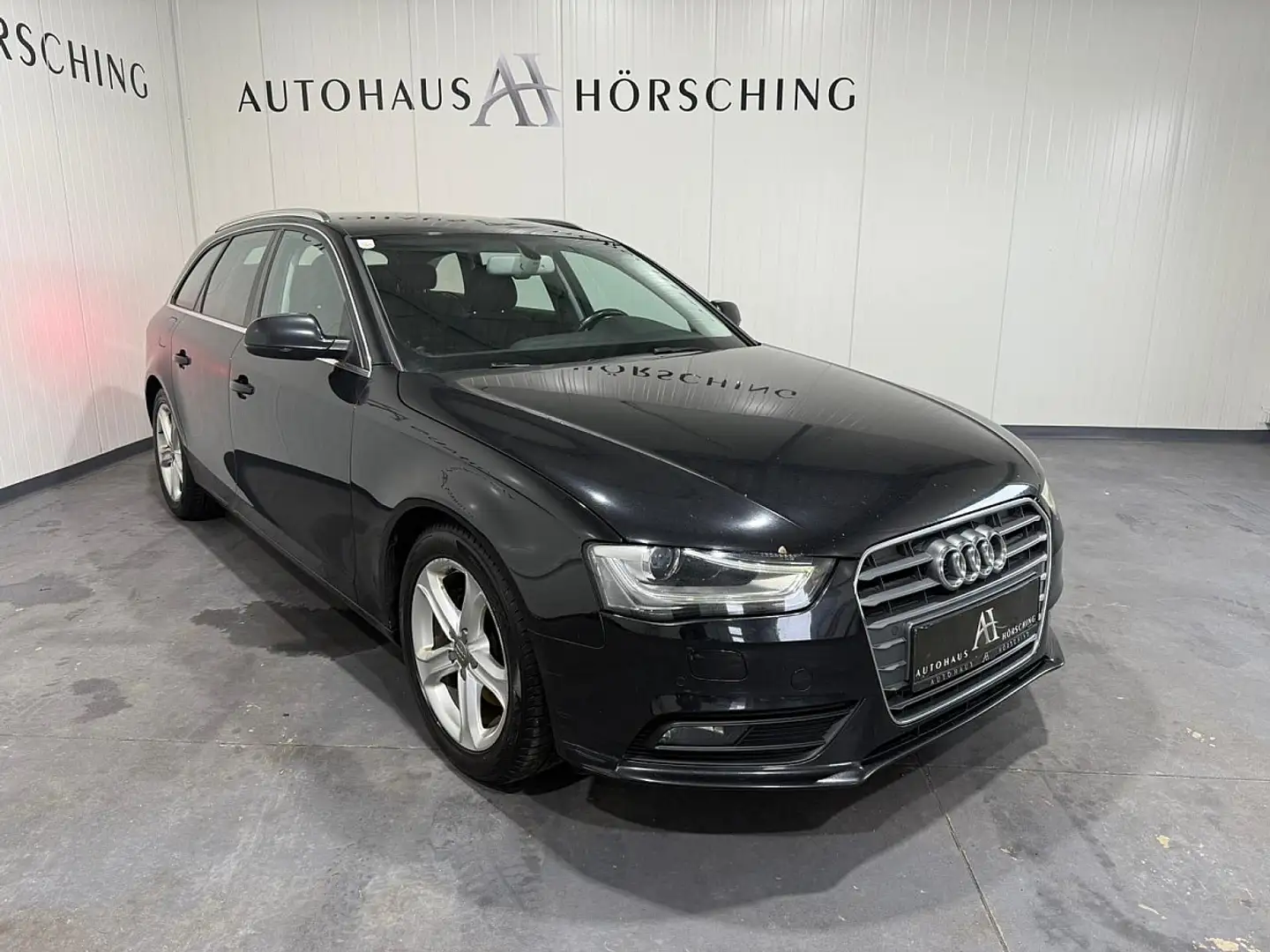 Audi A4 Avant 2,0 TDI DPF Aut. Nero - 1