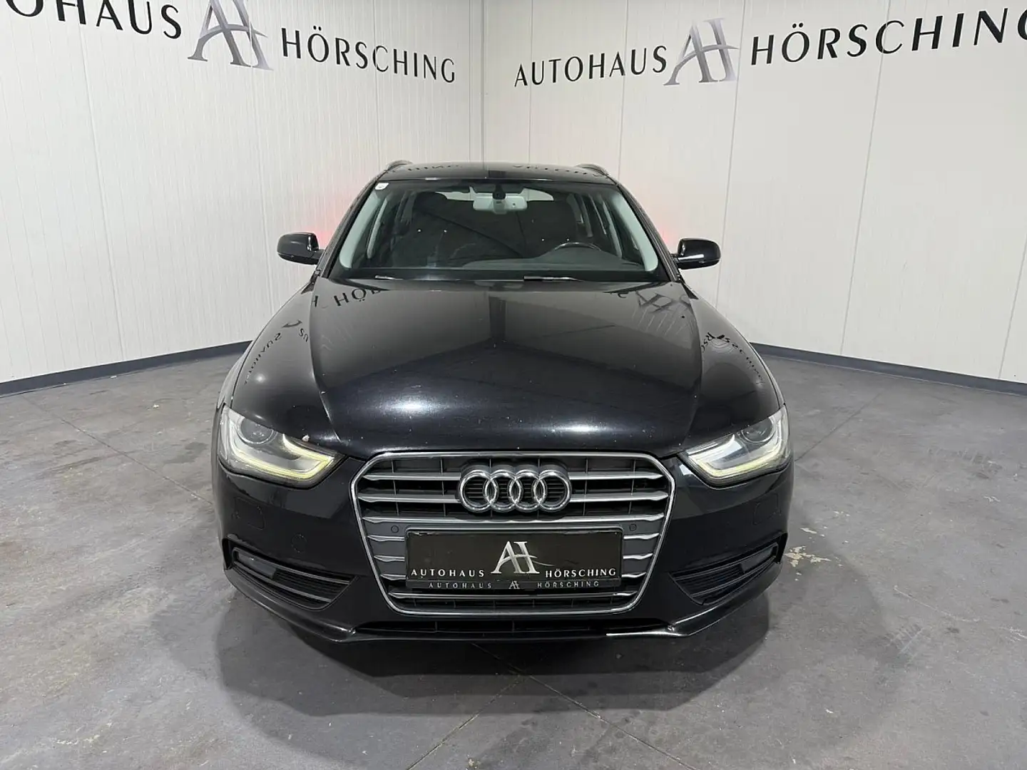 Audi A4 Avant 2,0 TDI DPF Aut. Schwarz - 2
