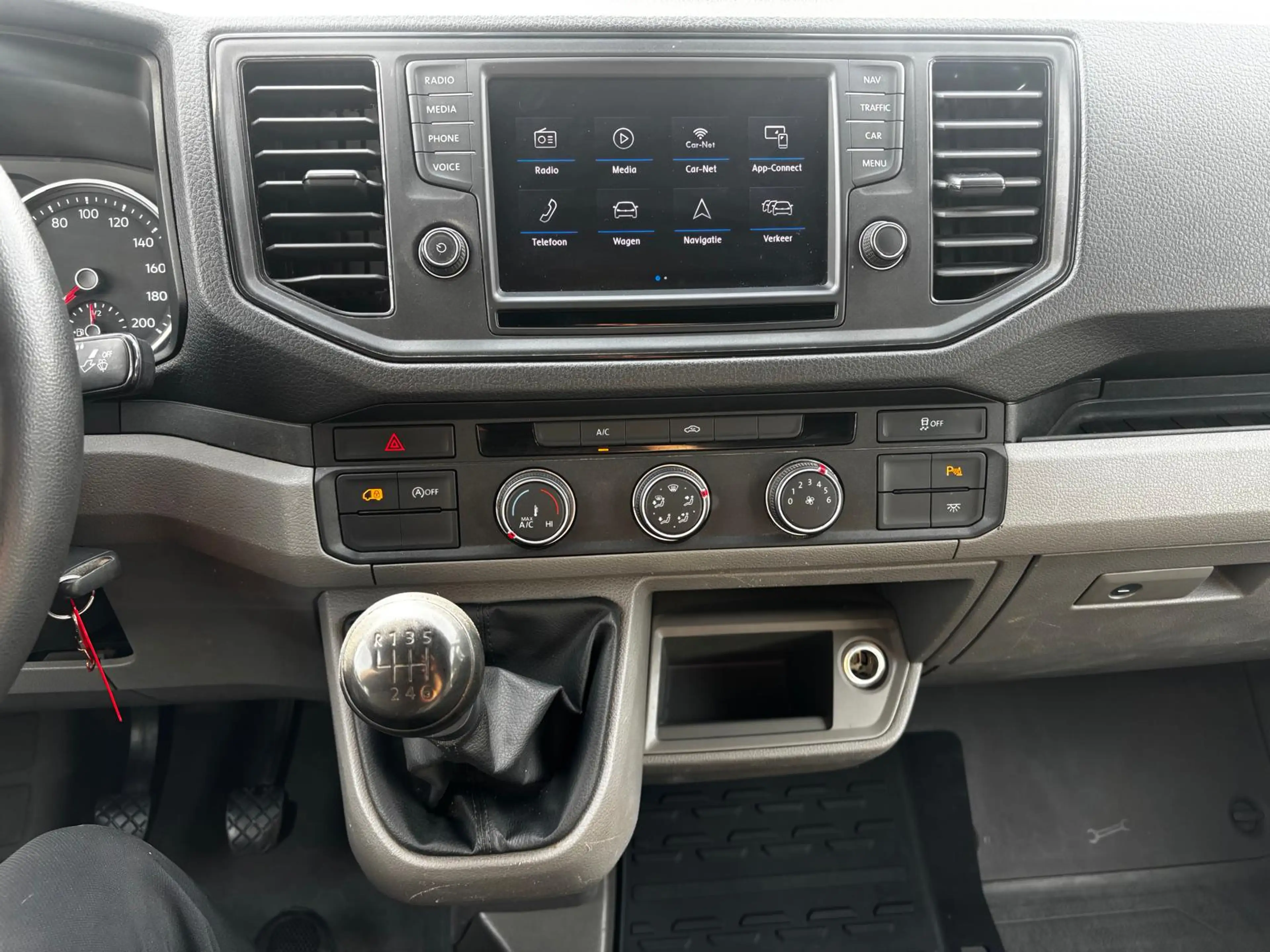 Volkswagen Crafter 2.0 TDI L2 H2 Airco Camera 3500KG Trekhaak! — photo 13