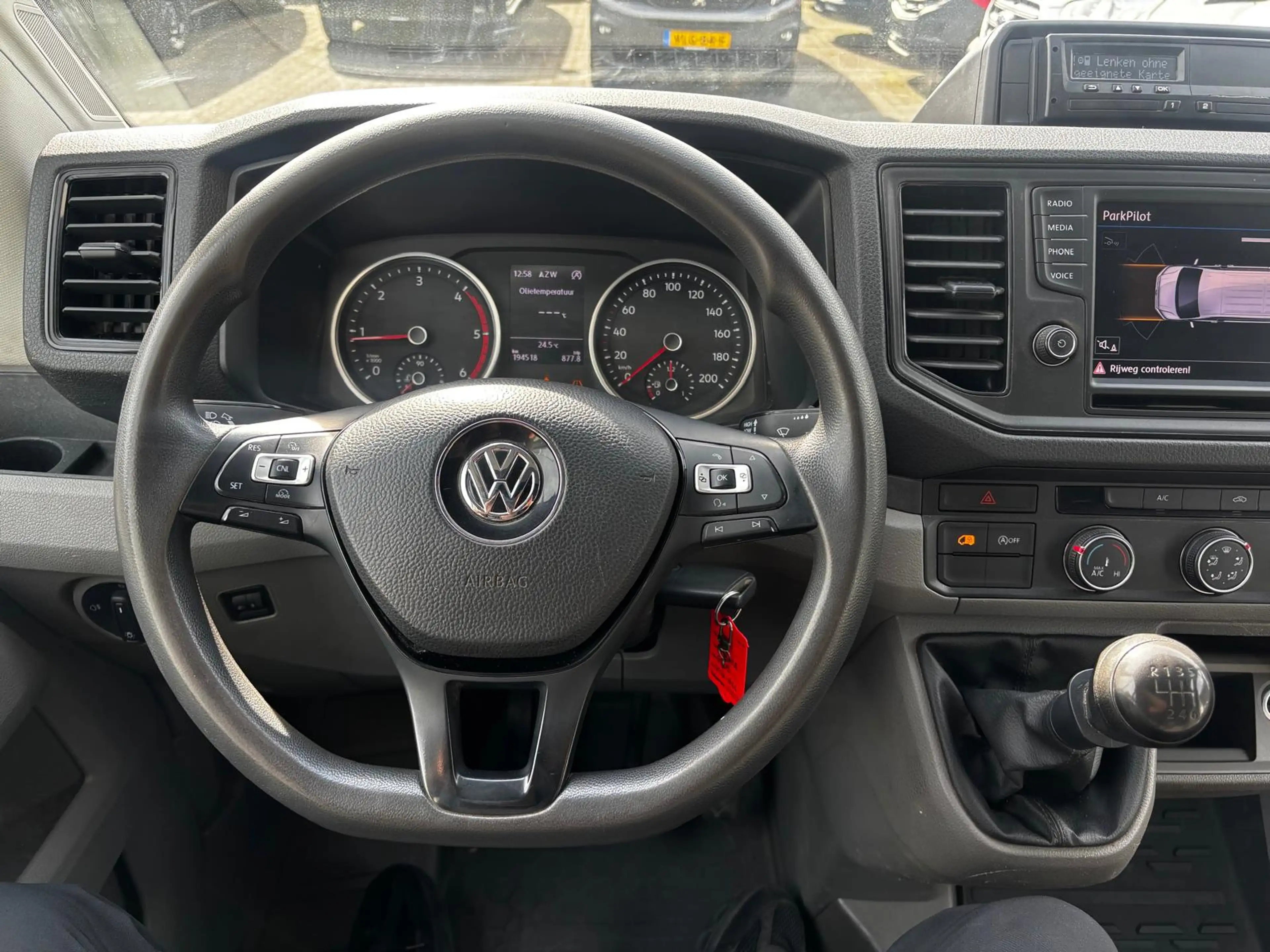 Volkswagen Crafter 2.0 TDI L2 H2 Airco Camera 3500KG Trekhaak! — photo 12