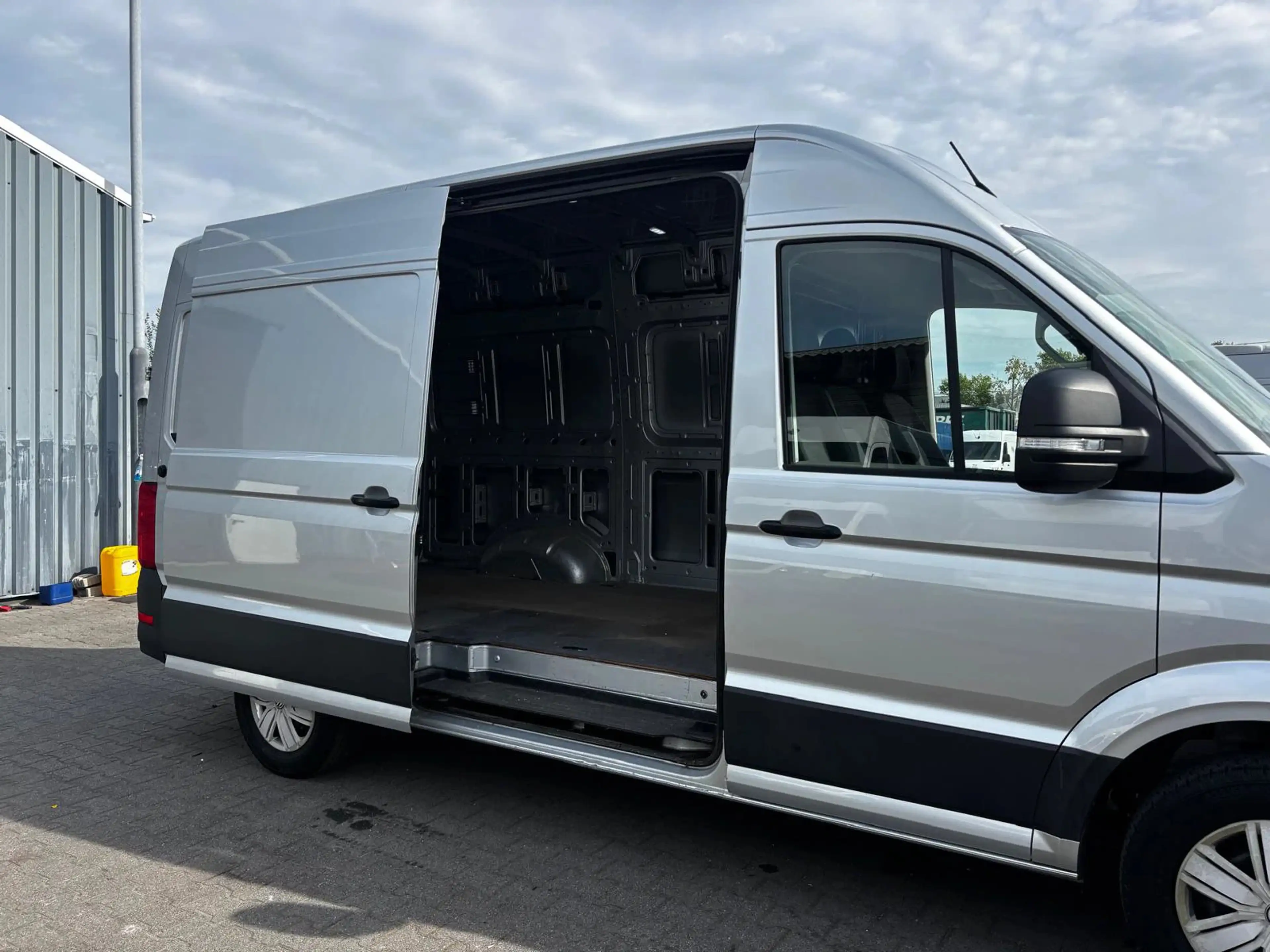 Volkswagen Crafter 2.0 TDI L2 H2 Airco Camera 3500KG Trekhaak! — photo 9