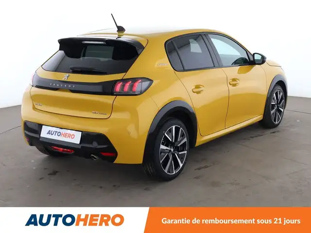 Peugeot 208 view 6